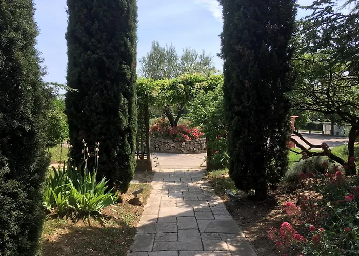 La Roseliere Hotel